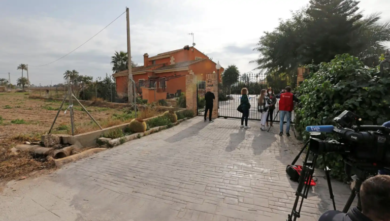 Un adolescente mata a su familia después de que le prohibieran usar Wifi