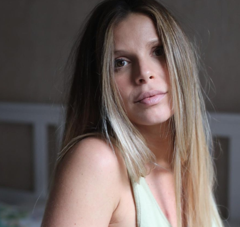 Núria Tomás, ex de Piqué, lo cuenta todo en un documental